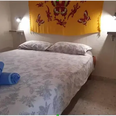 Сasa de vacaciones Casa Con Patio Soleado